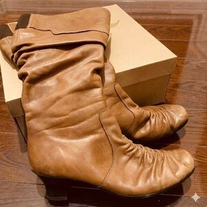 NWOT 7 Rieker Tan/Cognac Leather Slouchy Knee High Boots Ruched Front Square Toe
